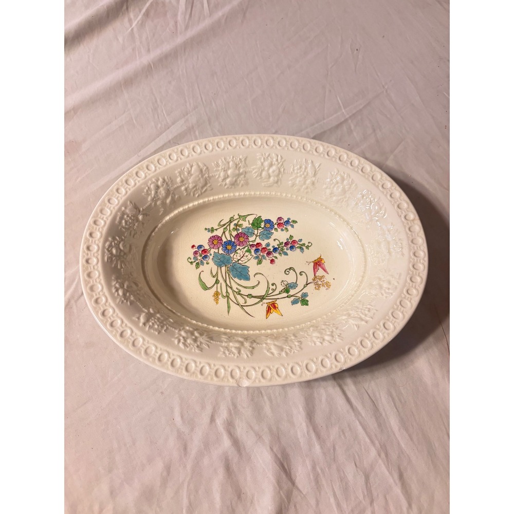Wedgwood Wellesley Montreal Oval Serving Bowl Cream Floral Butterfly Vintage
